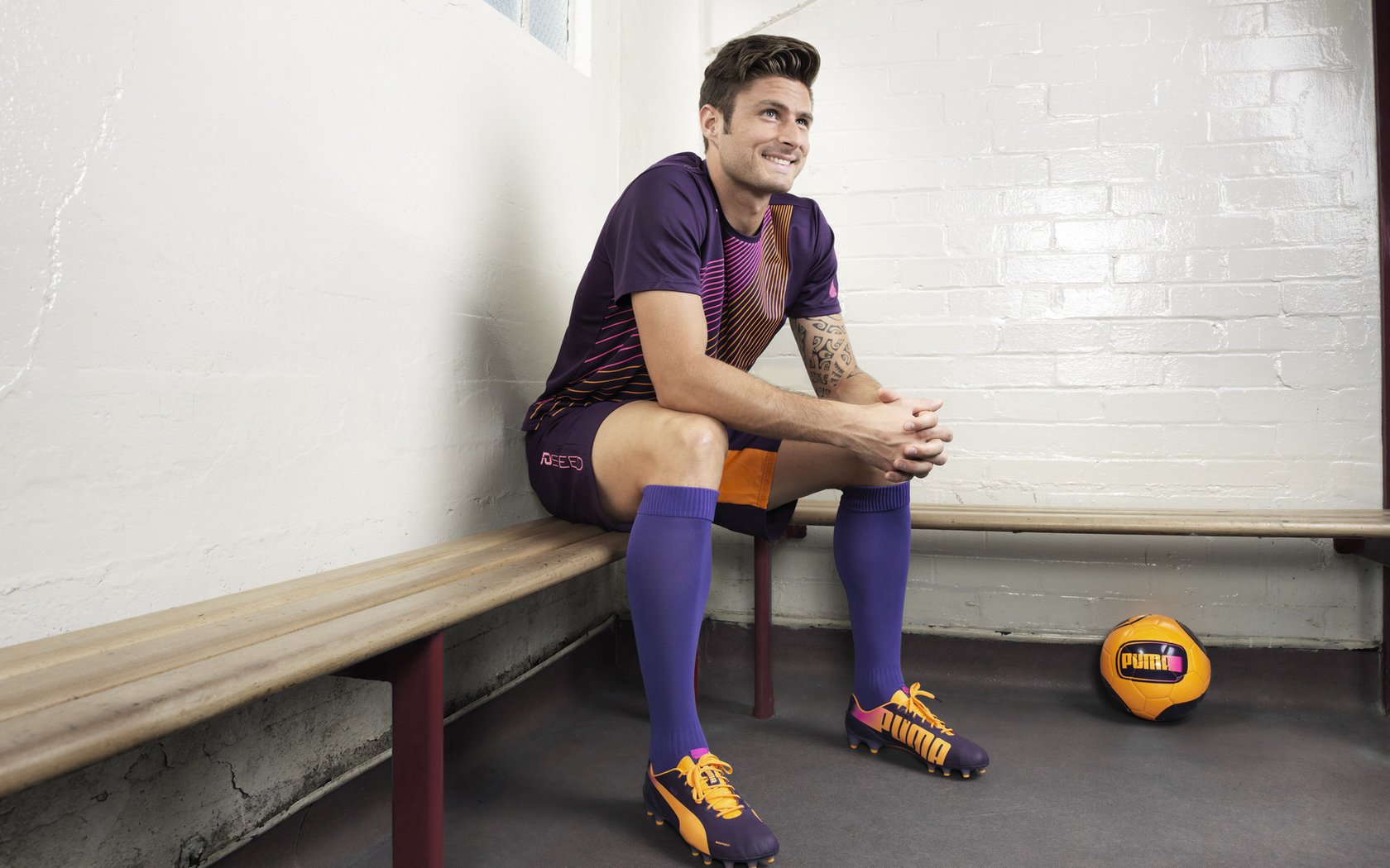 乐鱼app-黄健翔经典解说意大利